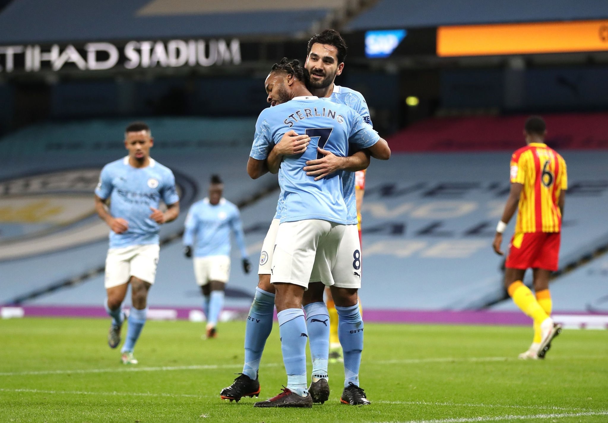 无论是年轻 无论是年轻